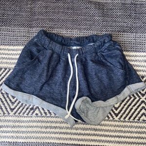 H&M DIVIDED Denim like shorts